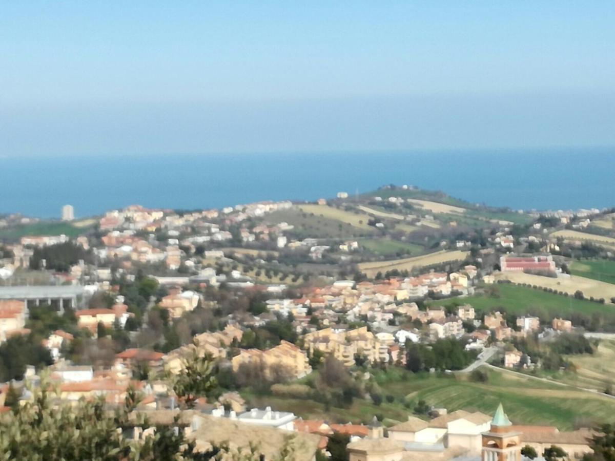 فيرمو Affitta Camere Il Pettirosso المظهر الخارجي الصورة